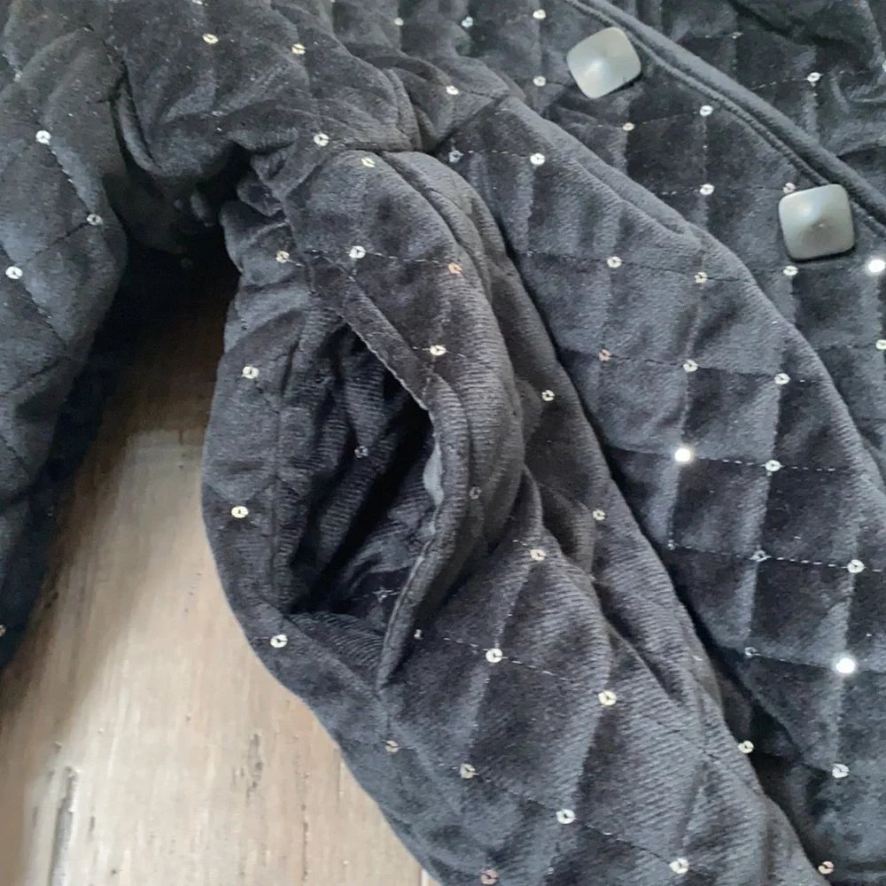 5 for $25‎ Quilted velvet jacket black, sequined